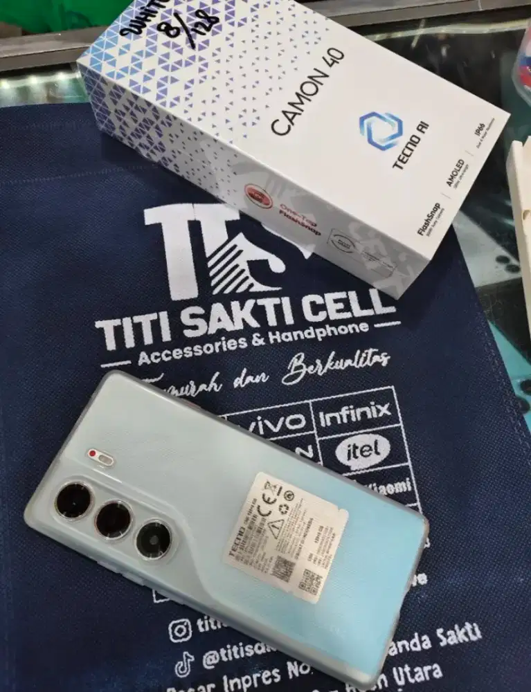 Tecno camon 40 sale garansi resmi new segel