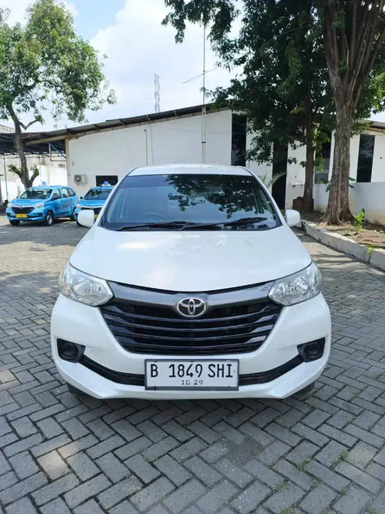 TOYOTA AVAZA TRANSMOVER 2019