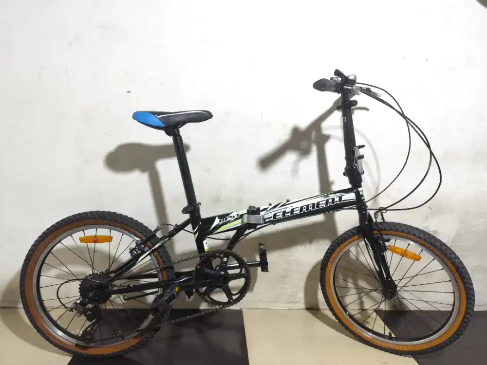 Sepeda lipat ukuran 20 siap pakai