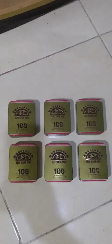 KOTAK KALENG DJISAMSOE 100 THN