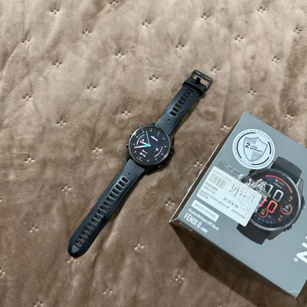 Garmin Fenix 8 43mm AMOLED Sapphire Carbon Grey Fullset Garansi 2027