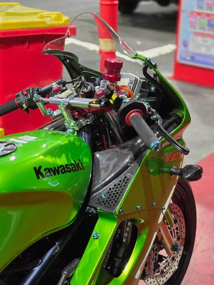 Kawasaki Ninja ZX 150 / ninja full spek hedon