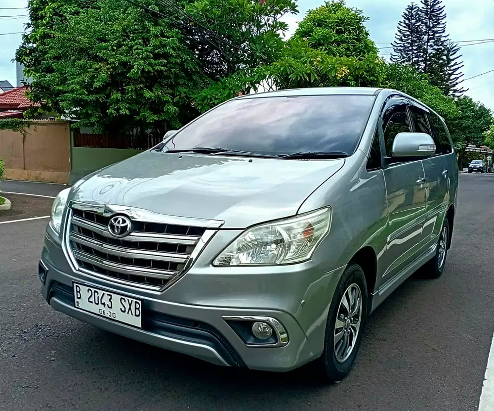 Toyota Kijang Innova 2015 Bensin