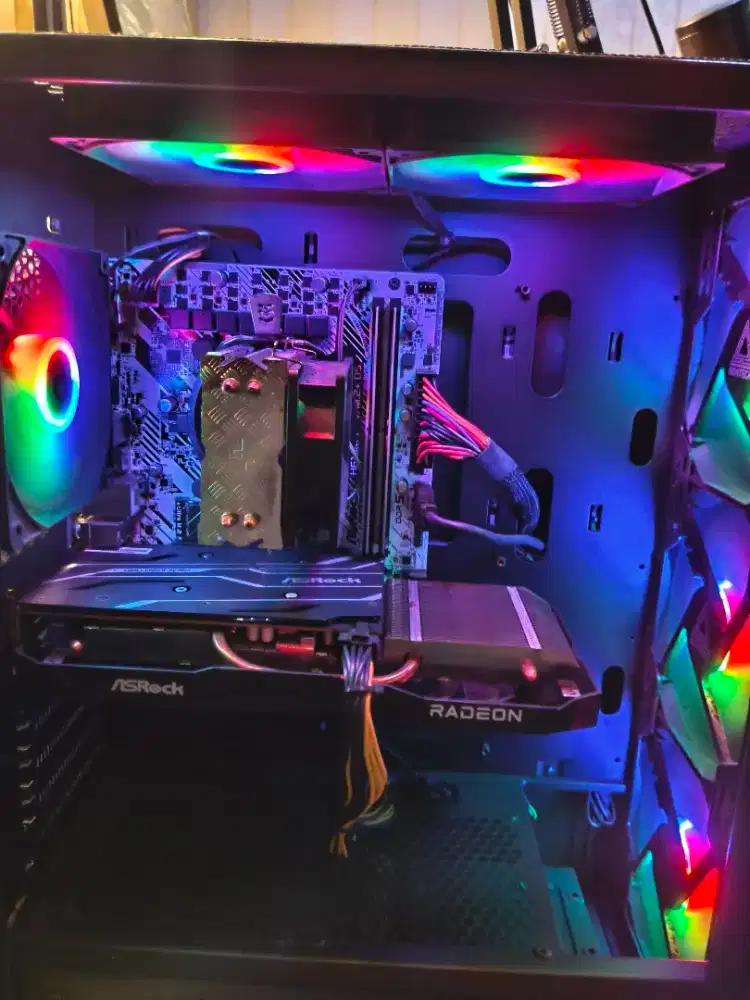 PC Gaming Editing i7 12700F | RX 6600 8GB | RAM 16GB DDR5 | NVMe 1TB