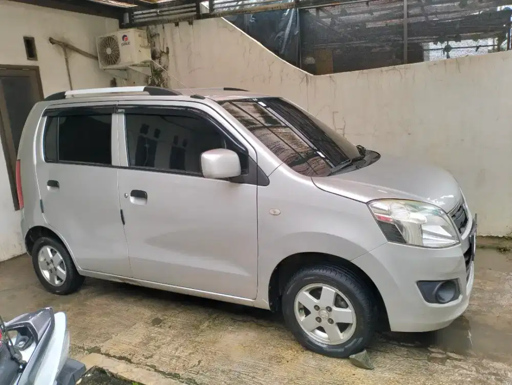Dijual KARIMUN WAGONR Pemakaian Pribadi Keluarga