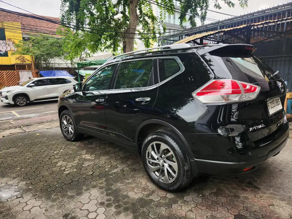 Nissan X-Trail 2015 Bensin
