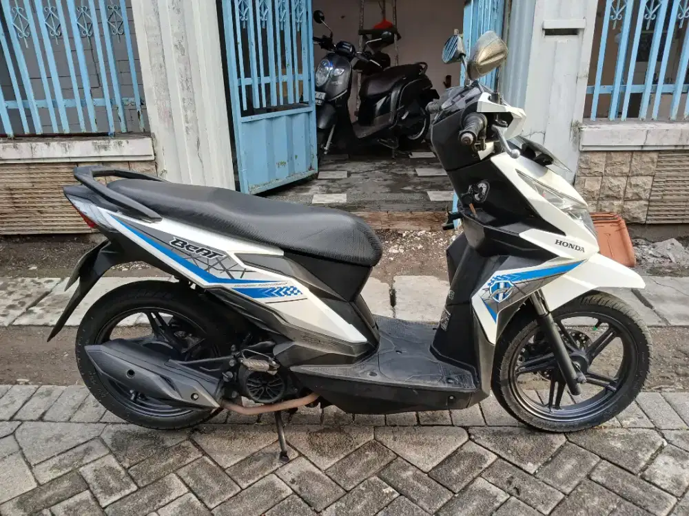 Jual beat 2017 kondisi sgt bagus samsat ikt tandes