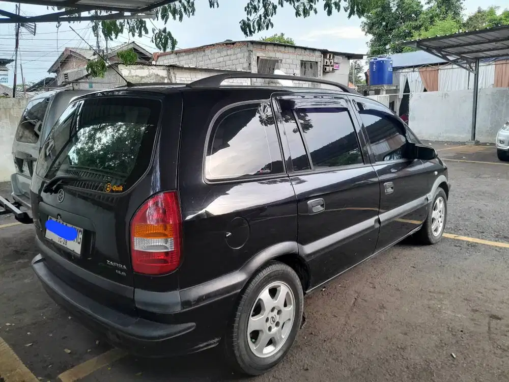 Mobil bekas MPV Chevrolet Zafira