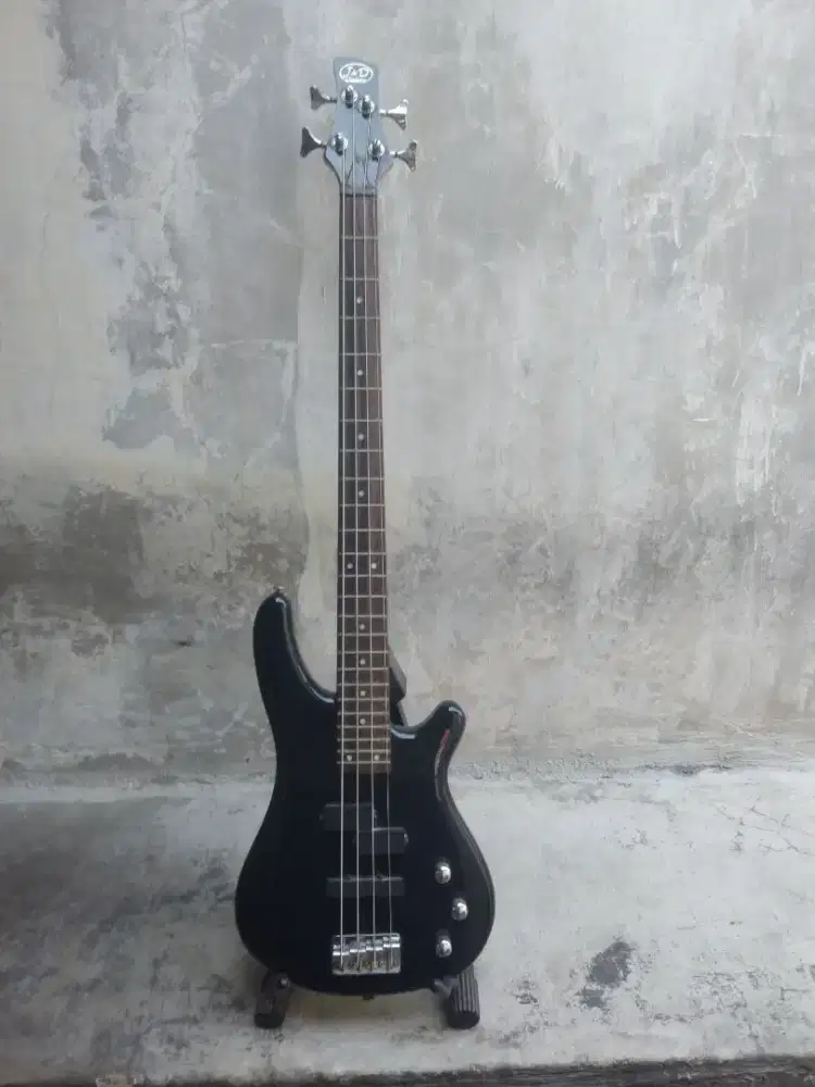 Gitar Bass jnd 4 string