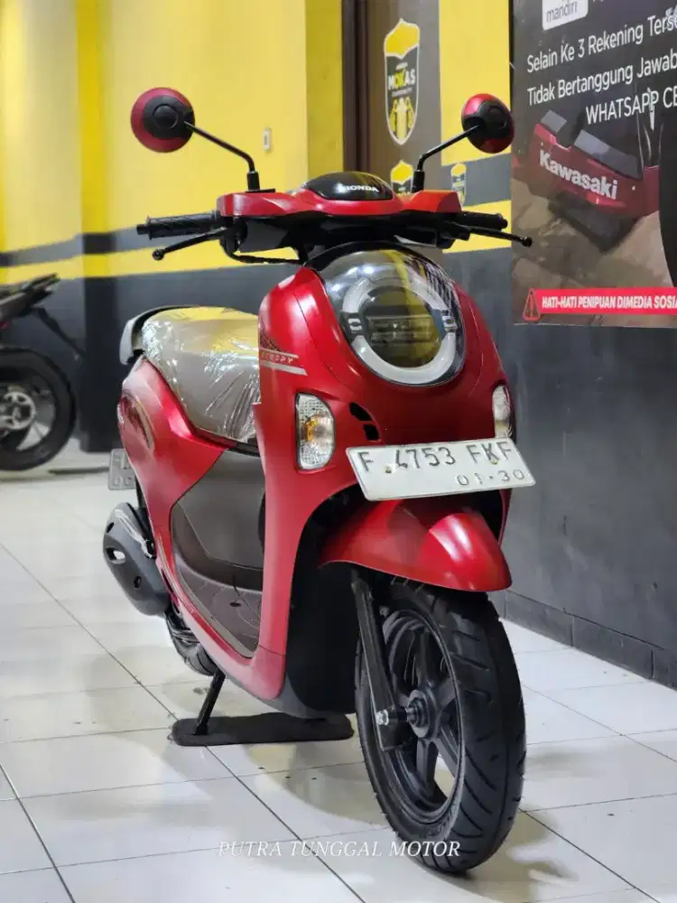 SCOPPY STYLISH TAHUN 2024