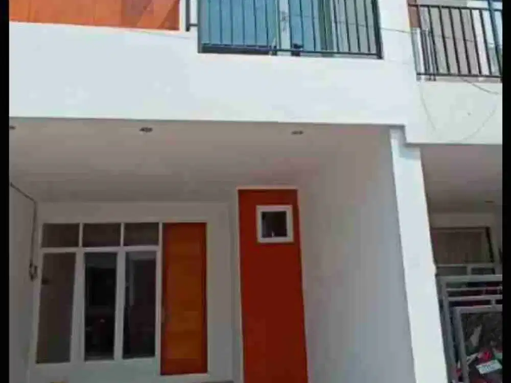 Rumah dijual siap huni dekat tol LRT Cluster Ciracas peso ind