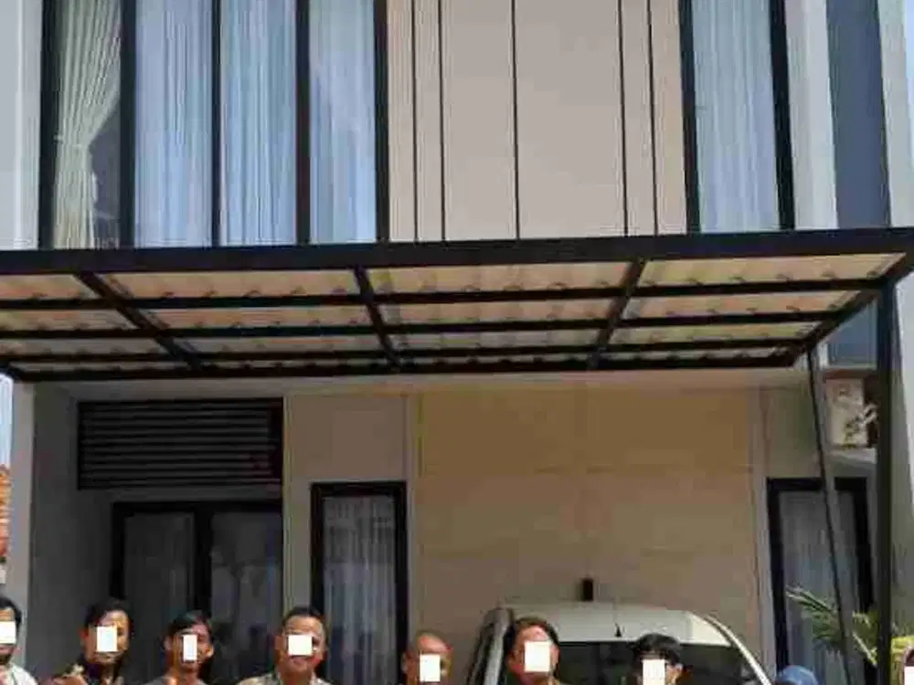 Rumah baru 2 lantai pinggir jl raya cluster tengah kota pasar Minggu Jaksel ter pej