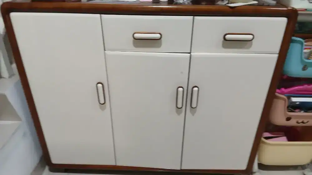 Rak Sepatu Chandra Karya