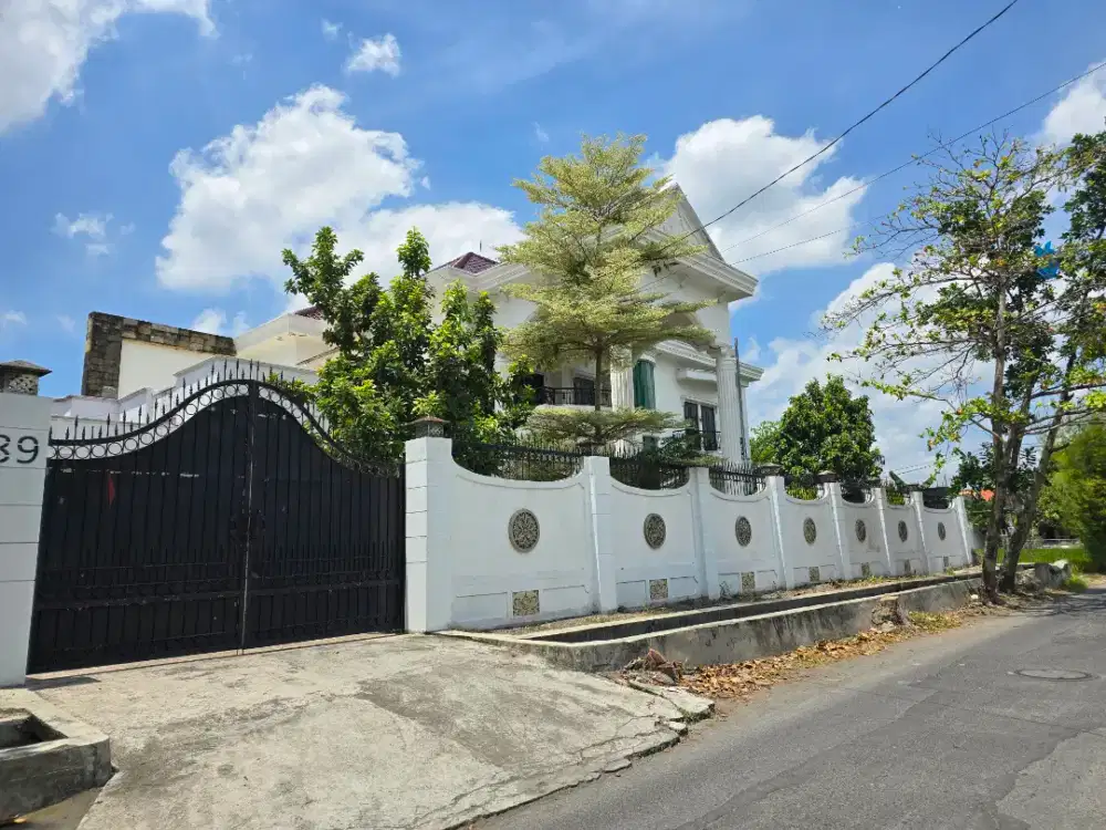 Rumah Mewah dalam Kota Yogyakarta
