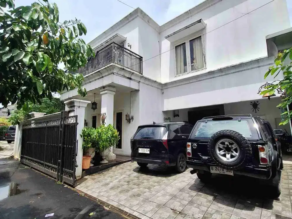 MODERN CLASSIC HOUSE DI CIPETE FATMAWATI