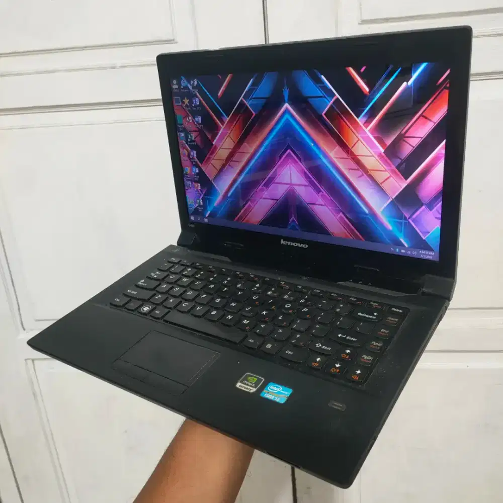 Lenovo B480 Core i3 2330M Dual VGA Nvidia Geforce