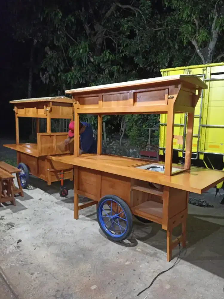 Gerobak Angkringan Bakso Mie Ayam PeceL Bubur Sate Martabak Ronde dlL