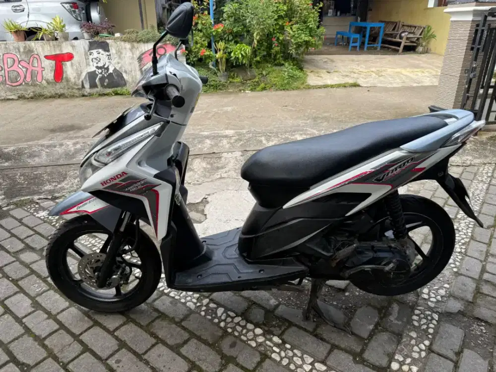 Vario techno tahun 2011 plat AB Bantul