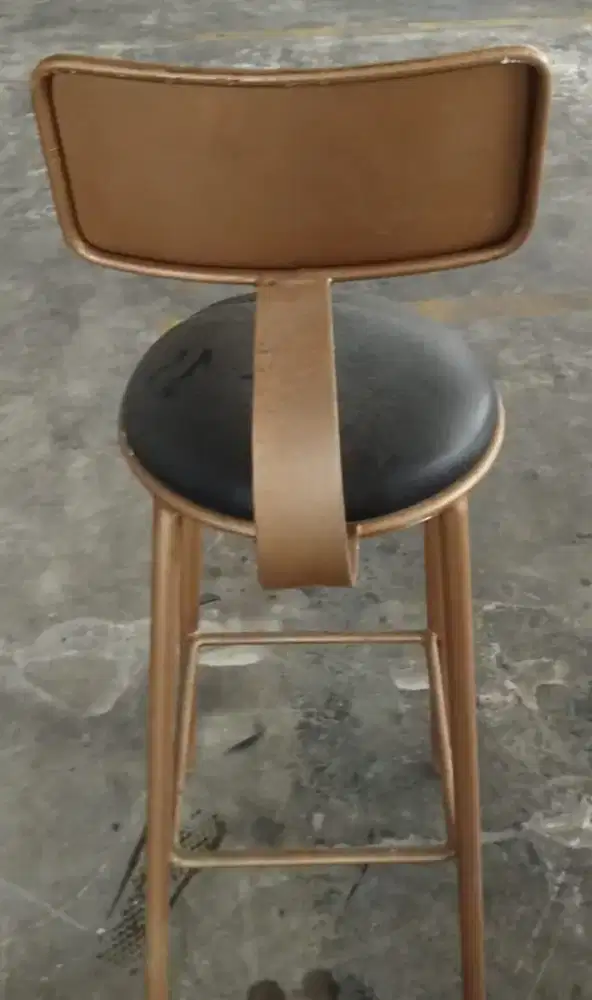 Kursi Bangku bar cafe besi kuat