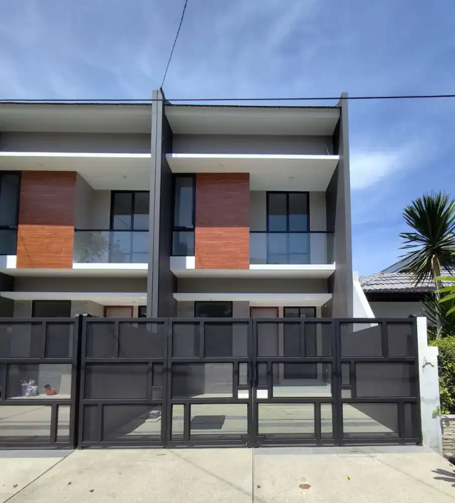 BARUK - BISA KPR‼️Jual Rumah Baru Dekat Raya Merr,UPN,Ubaya