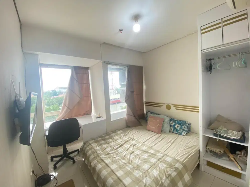 Apartemen Studio Nifarro Park Furnished 15 Menit Ke Mall