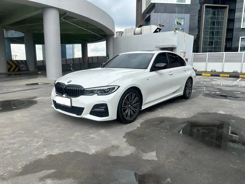 BMW 330i 2020 Bensin