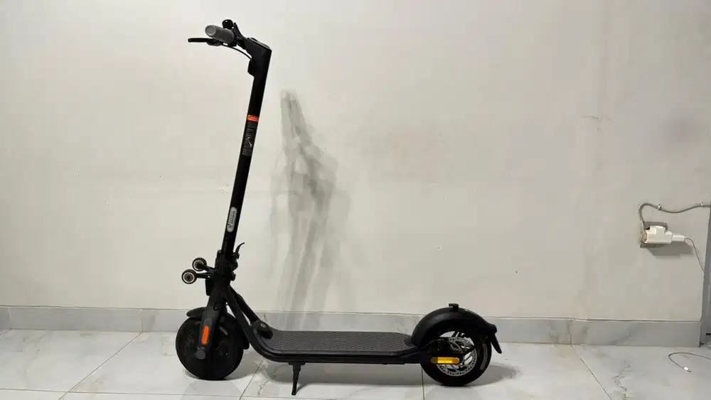 Scooter Ninebot Segway F20A