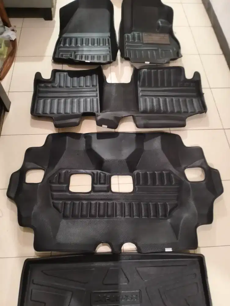 Karpet Mobil Premium Frontier 5D Carbon Black Mitsubishi Xpander