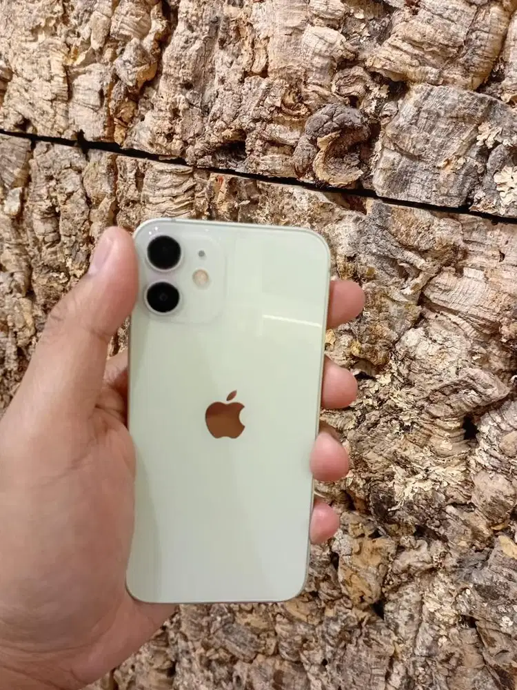 iPhone 12 Mini 64GB Ex Garansi Resmi DIGIMAP ID/A Fullset Box Cable