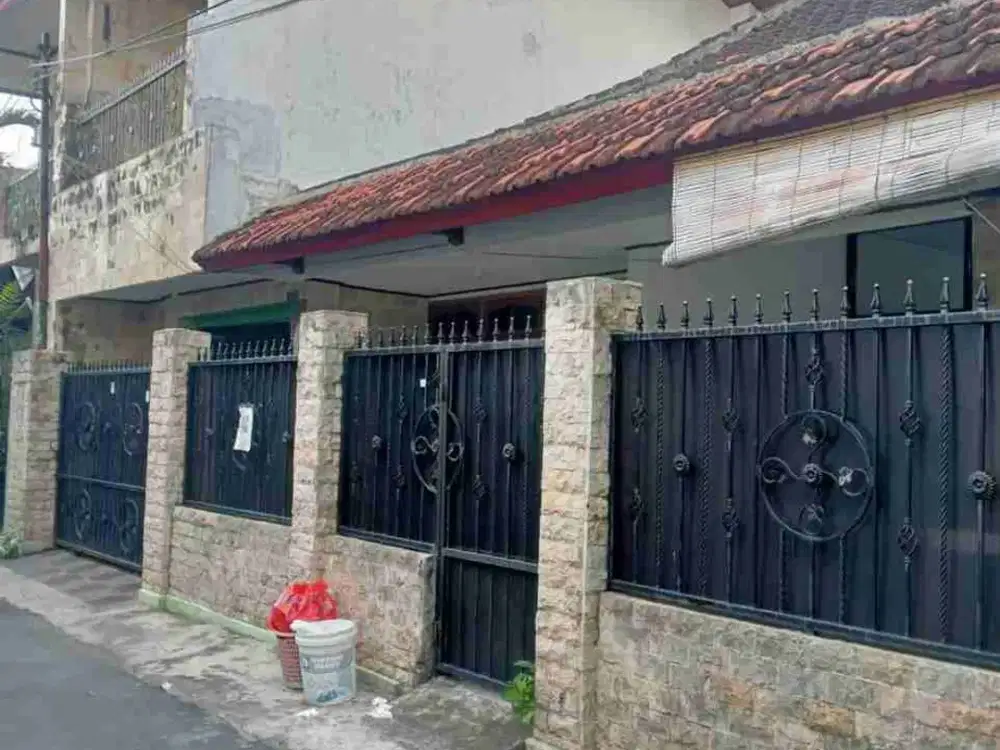 Jual Rumah 2lt Lokasi Jl Pulau Adi, Teuku umar Barat Denpasar area strategis investasi Hunian