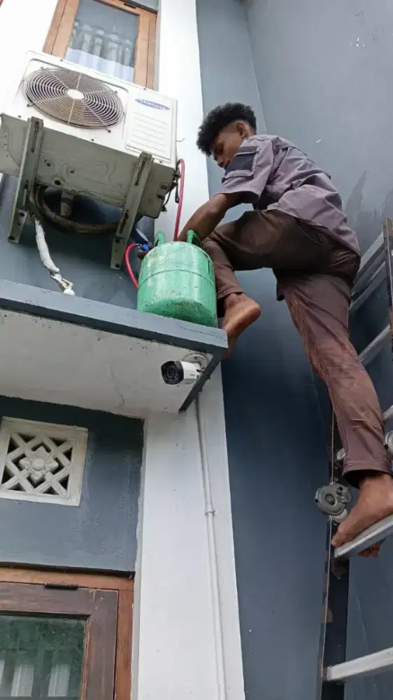 AHLI SERVICE DLL AC KULKAS DISPENSER MESIN CUCI WATER HEATER DLL ONLY