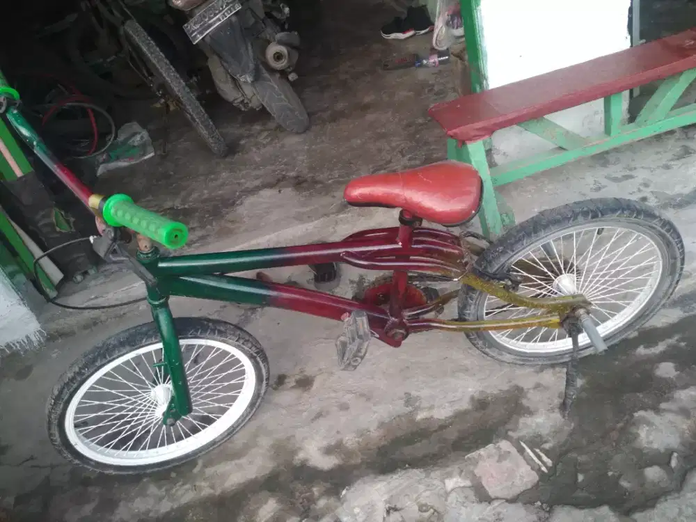 Jual sepeda BMX merek Pasific