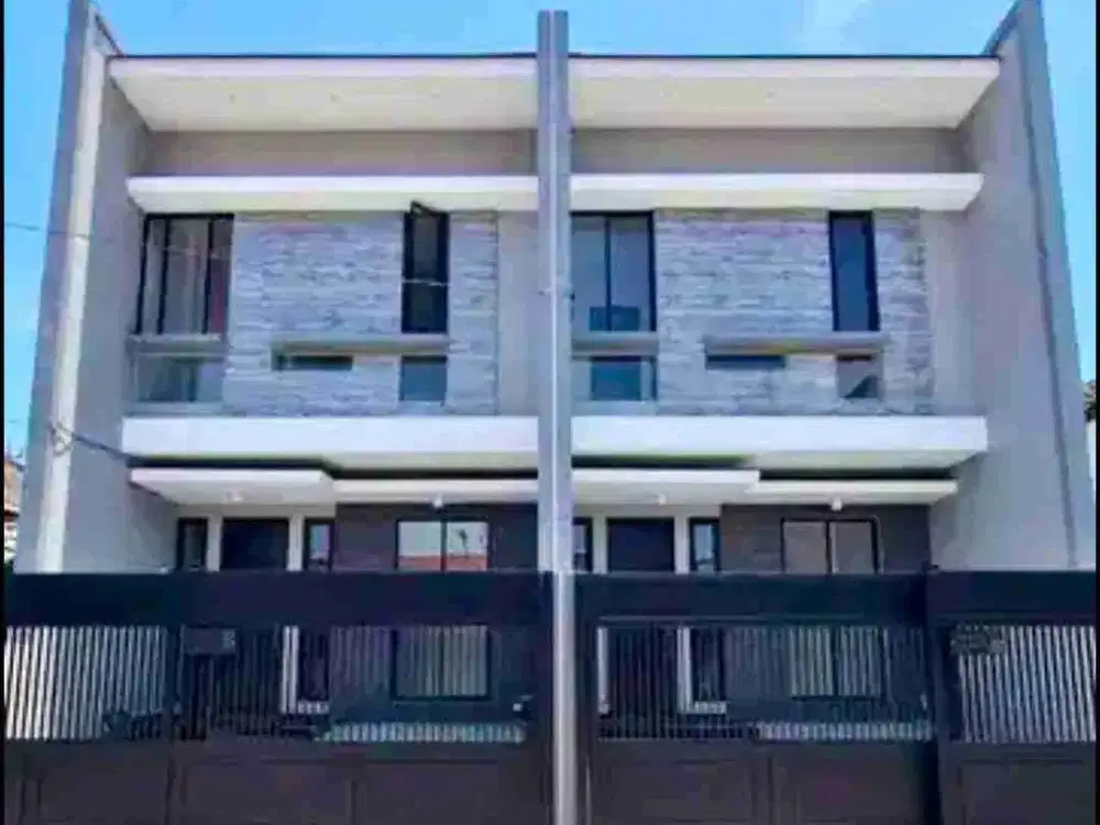 rumah dekat Merr dan kampus di Klampis semolo waru timur Surabaya