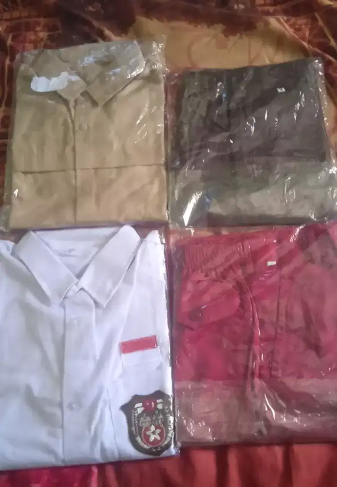 Seragam SD klz 1-2 UK M