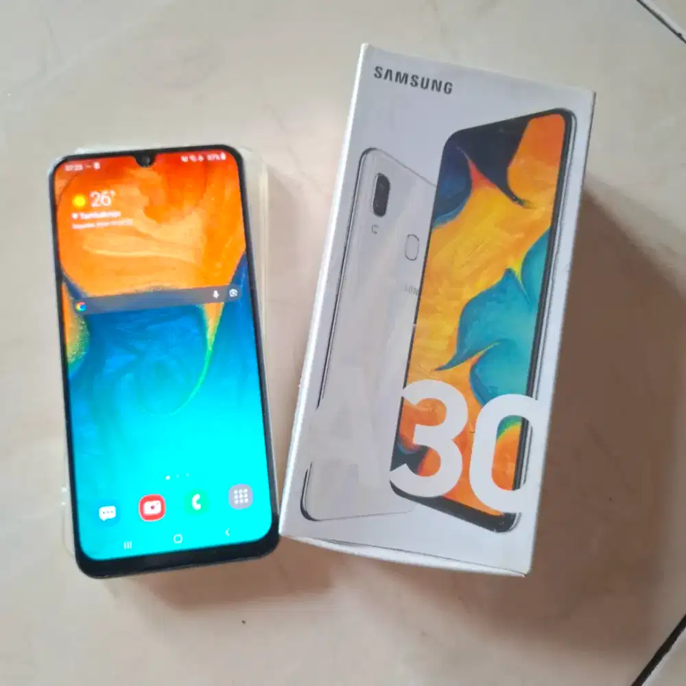 HP SAMSUNG A30 (4/64) PUTIH