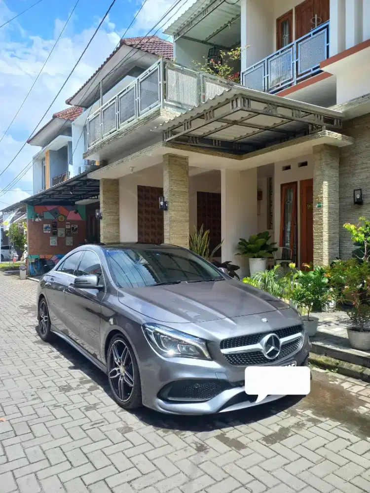 Mercedes benz CLA 200 AMG at 2016