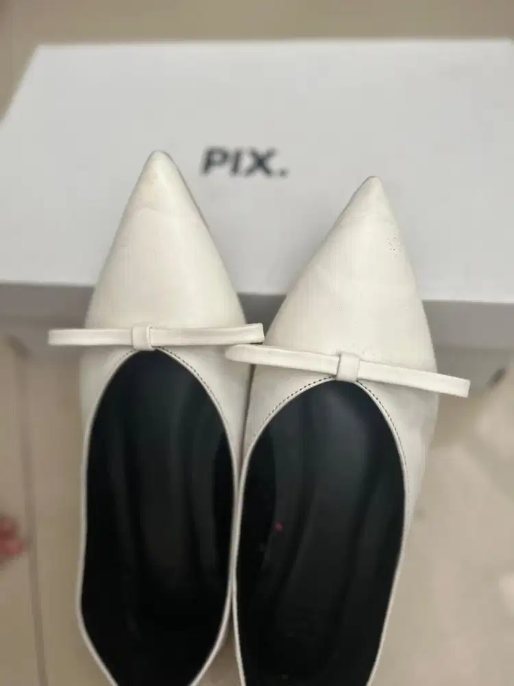 Sepatu baru flat shoes size 37 merk PIX