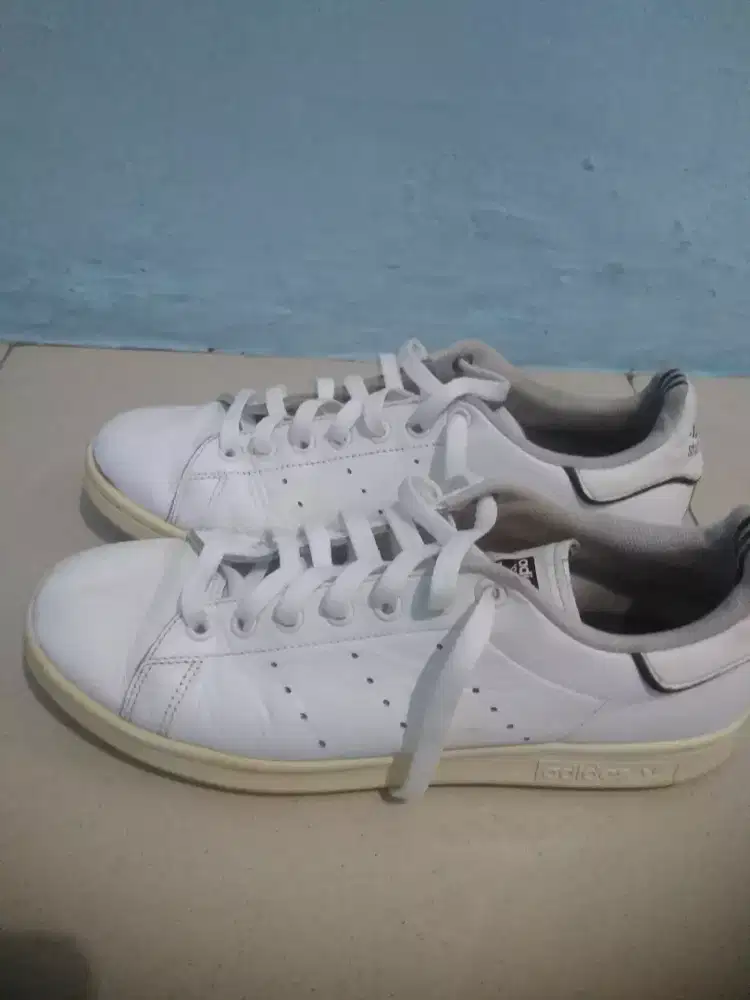 Jual sepatu Adidas STAN Smith