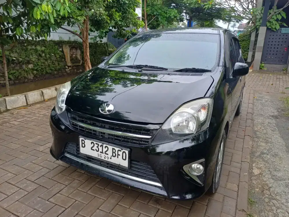 Toyota agya g matik 2015