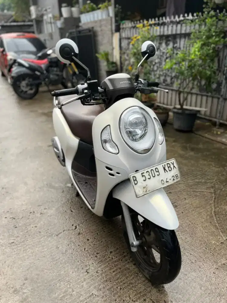 Dijual Scoopy 2023