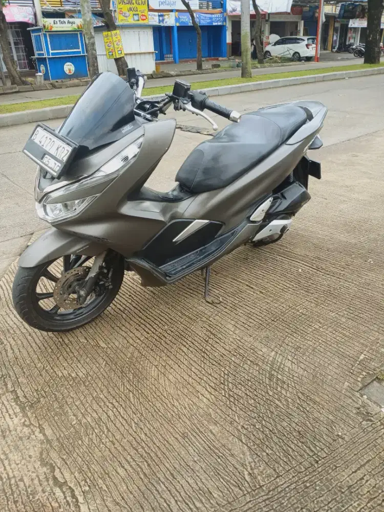 Permisi mas.jual cepat pck 150 th 2020 tipe cbs.ss kumplit pajak hidup