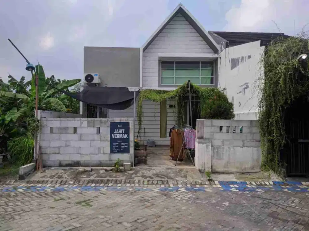 DI JUAL RUMAH 
PERUM CITRA CITY RESIDENCE BLOK D2 NO 28
KEL. : SARIROGO 
KEC. : SIDOARJO
KAB  : SIDOARJO