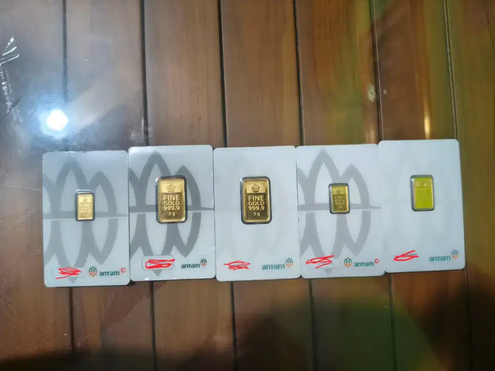 Logam mulia LM antam 11 gram