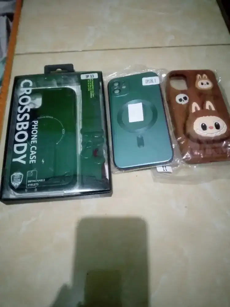 Case iphone 11 di bawah harga pasar