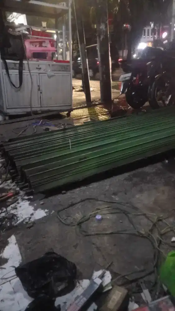 Tukang benerin pintu rolling door folding gate