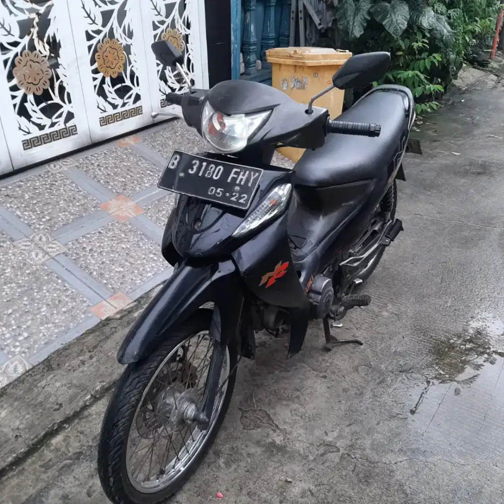 Suzuki Smash 2008 ss lengkap mesin bagus plat Bekasi kabupaten