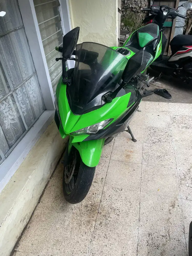 Ninja 250 FI 2018 KRT