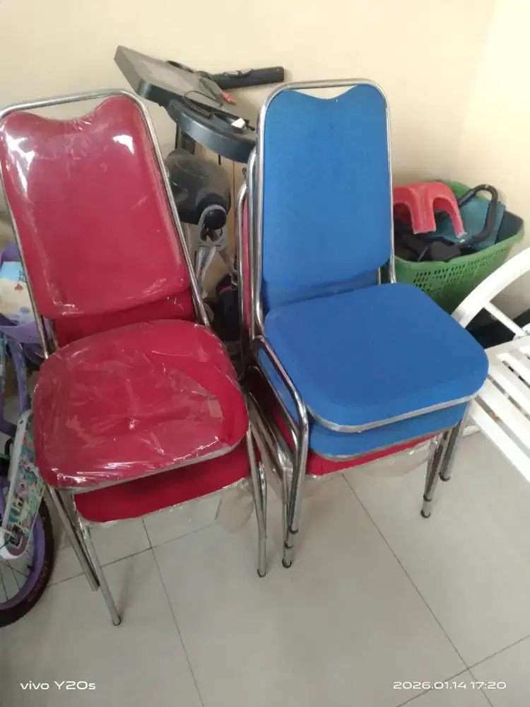 Kursi makan untuk resto