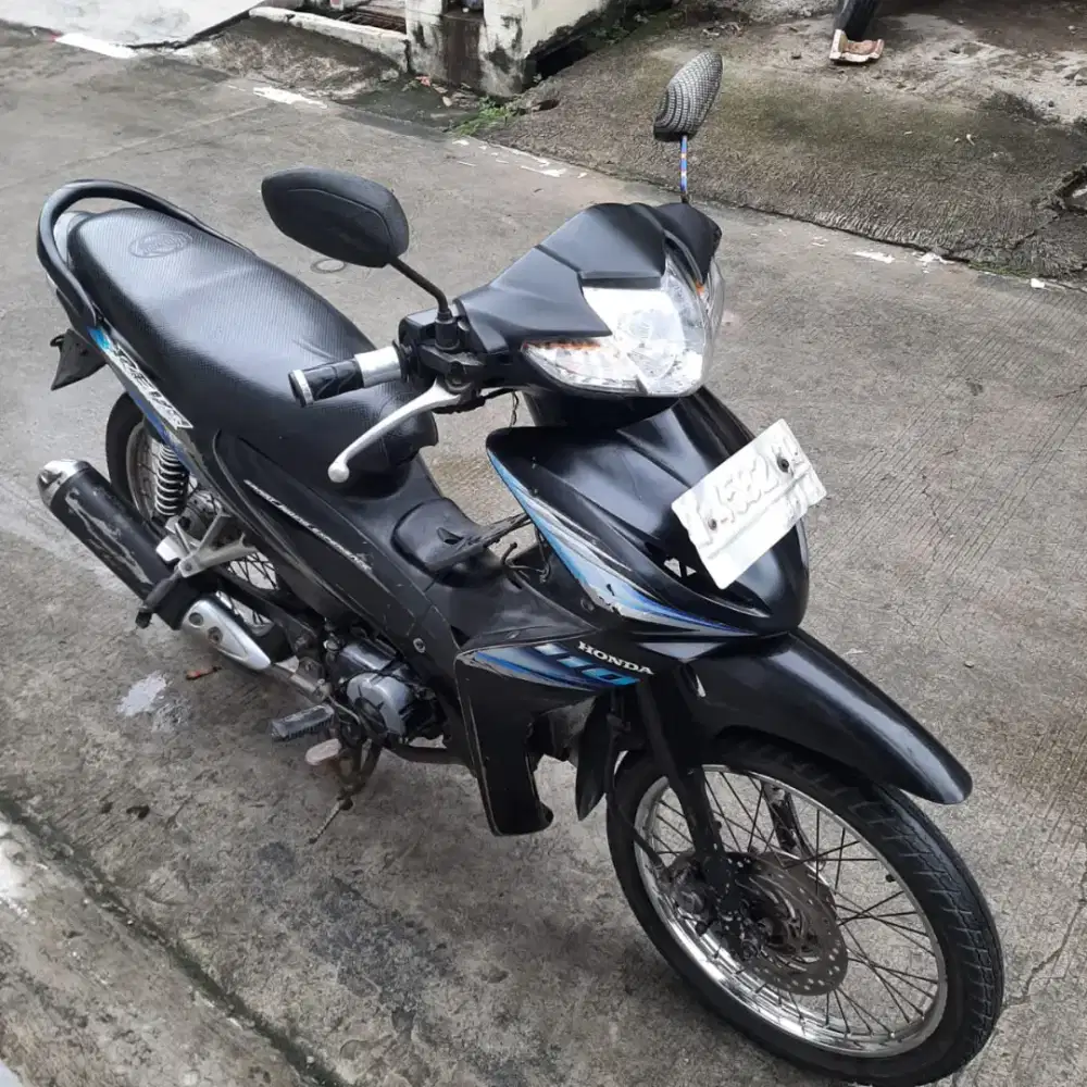 Honda Absolut Revo 2009 ss lengkap mesin bagus plat T Karawang