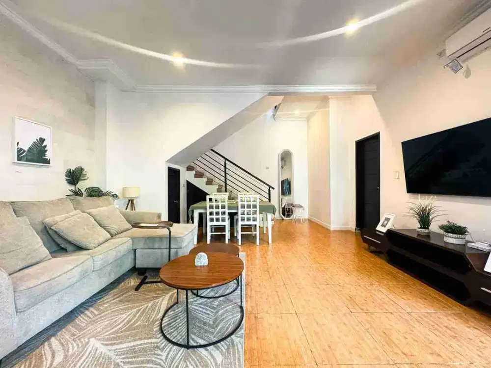 3BR Villa Walking Distance to Double Six Beach, Seminyak